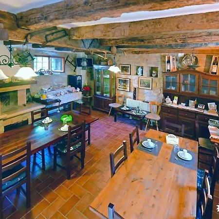 Al Merlo Olivo, Rural Istrian House Bed & Breakfast Buje