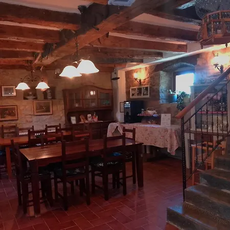Al Merlo Olivo, Rural Istrian House Bed & Breakfast Buje